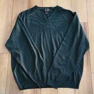 Jos. A. Bank Dark Green V-Neck 100% Merino Wool Sweater